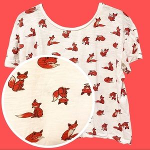 🌻 Fox animal slight crop shirt casual